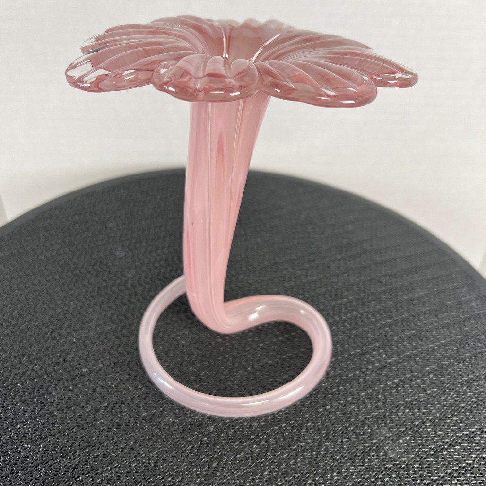 90s Pastel Pink Swirl Floral Art Glass Bud Vase Hand Blown Ruffled Flower Petals